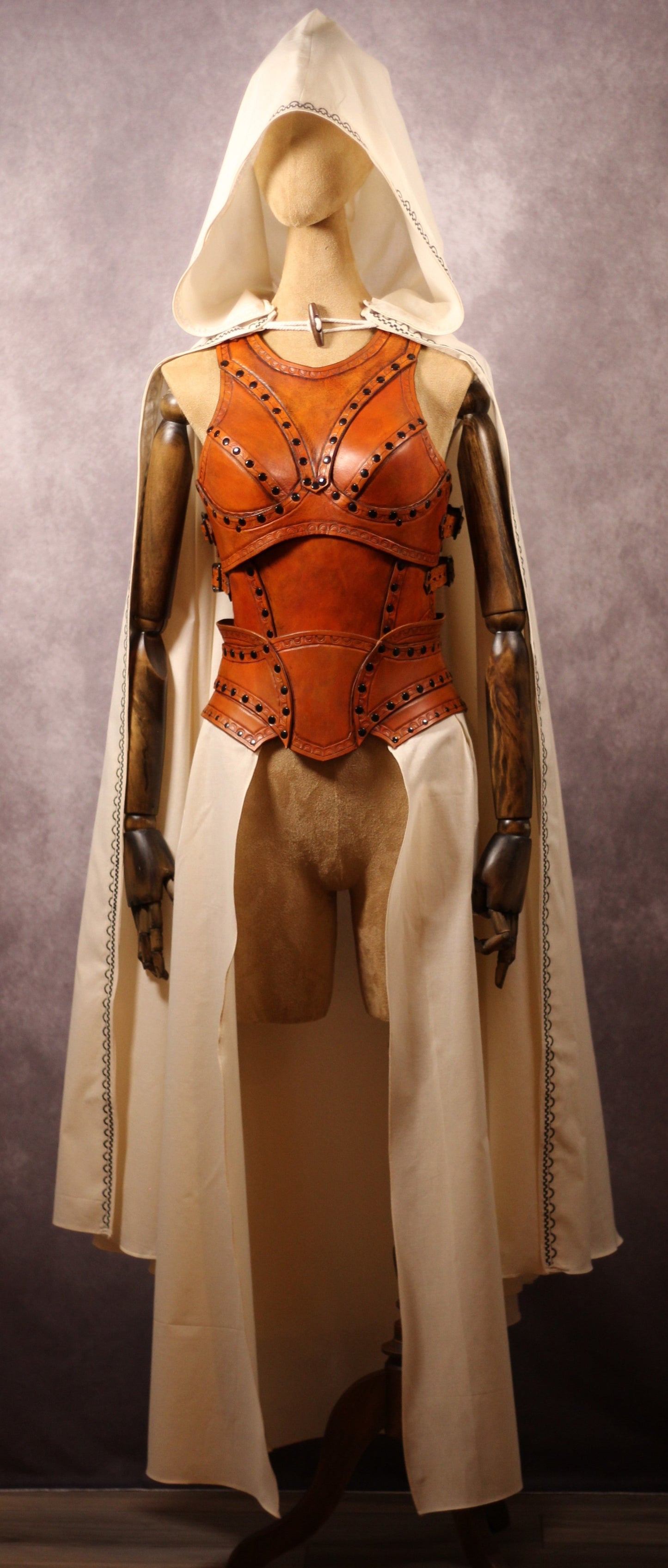 Female Warrior Breastplate Saddle Tan Front view